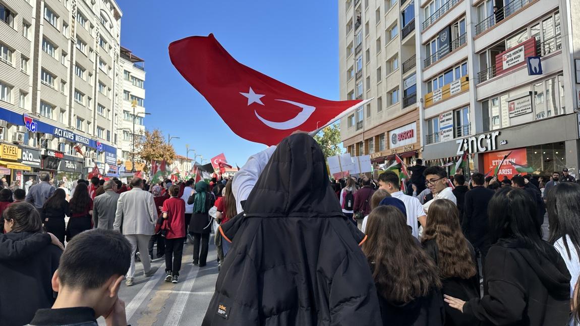 Filistin ve Doğu Türkistan İçin Ses Verdik: Vicdanlar Meydandaydı